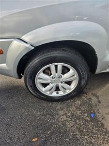 2009 Hyundai TUCSON GLS - Photo 20 - Newark, NJ 07104