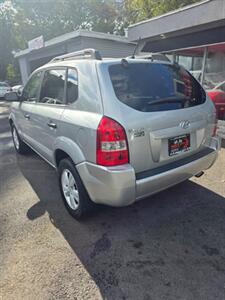 2009 Hyundai TUCSON GLS - Photo 6 - Newark, NJ 07104
