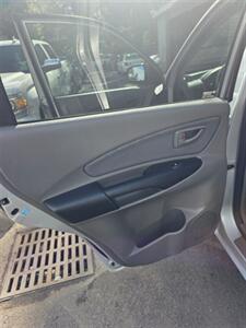2009 Hyundai TUCSON GLS - Photo 11 - Newark, NJ 07104
