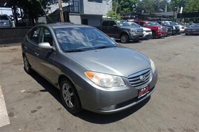 2010 Hyundai ELANTRA Limited - Photo 3 - Newark, NJ 07104