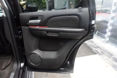 2007 Cadillac Escalade - Photo 20 - Newark, NJ 07104