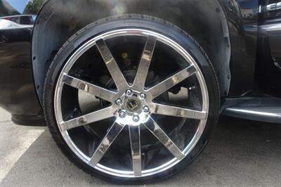 2007 Cadillac Escalade - Photo 25 - Newark, NJ 07104