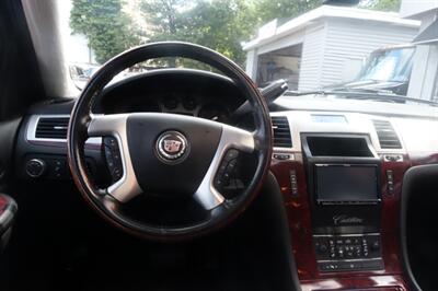 2007 Cadillac Escalade - Photo 13 - Newark, NJ 07104
