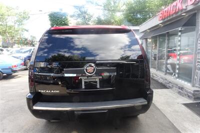 2007 Cadillac Escalade - Photo 7 - Newark, NJ 07104