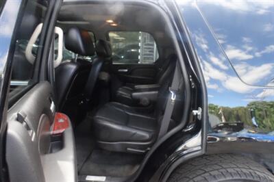 2007 Cadillac Escalade - Photo 11 - Newark, NJ 07104