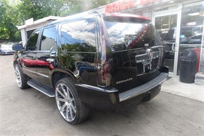 2007 Cadillac Escalade - Photo 6 - Newark, NJ 07104