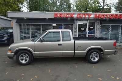 2003 Chevrolet S-10 LS   - Photo 4 - Newark, NJ 07104