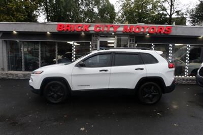 2015 Jeep Cherokee Sport   - Photo 4 - Newark, NJ 07104