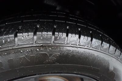2015 Jeep Cherokee Sport   - Photo 21 - Newark, NJ 07104