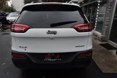 2015 Jeep Cherokee Sport   - Photo 7 - Newark, NJ 07104