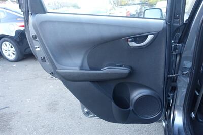 2013 Honda Fit   - Photo 12 - Newark, NJ 07104