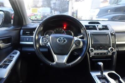 2014 Toyota Camry SE   - Photo 13 - Newark, NJ 07104