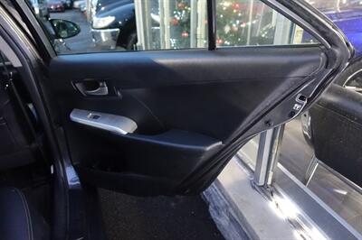 2014 Toyota Camry SE   - Photo 17 - Newark, NJ 07104