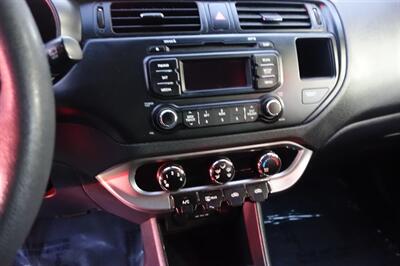 2013 Kia Rio 5-Door LX   - Photo 20 - Newark, NJ 07104