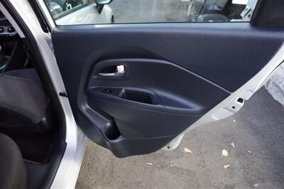 2013 Kia Rio 5-Door LX   - Photo 17 - Newark, NJ 07104