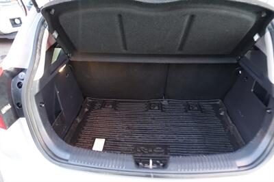 2013 Kia Rio 5-Door LX   - Photo 18 - Newark, NJ 07104