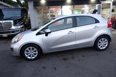 2013 Kia Rio 5-Door LX   - Photo 4 - Newark, NJ 07104