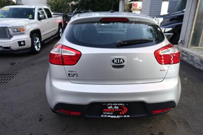 2013 Kia Rio 5-Door LX   - Photo 7 - Newark, NJ 07104
