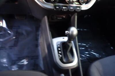 2013 Kia Rio 5-Door LX   - Photo 21 - Newark, NJ 07104
