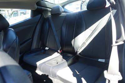 2012 Hyundai VELOSTER Base w/Tech   - Photo 12 - Newark, NJ 07104