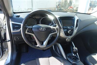 2012 Hyundai VELOSTER Base w/Tech   - Photo 11 - Newark, NJ 07104