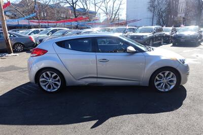 2012 Hyundai VELOSTER Base w/Tech   - Photo 4 - Newark, NJ 07104