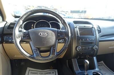 2011 Kia Sorento EX   - Photo 17 - Newark, NJ 07104