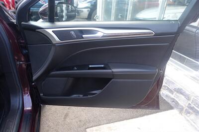 2013 Ford Fusion SE   - Photo 15 - Newark, NJ 07104