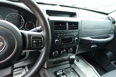 2012 Jeep Liberty Sport   - Photo 22 - Newark, NJ 07104