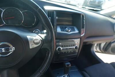 2013 Nissan Maxima 3.5 SV   - Photo 24 - Newark, NJ 07104