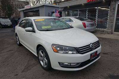 2015 Volkswagen Passat 1.8T Limited Edition   - Photo 3 - Newark, NJ 07104