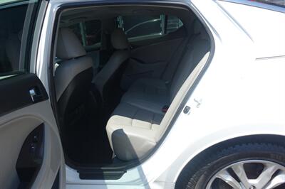 2013 Kia Optima EX   - Photo 11 - Newark, NJ 07104