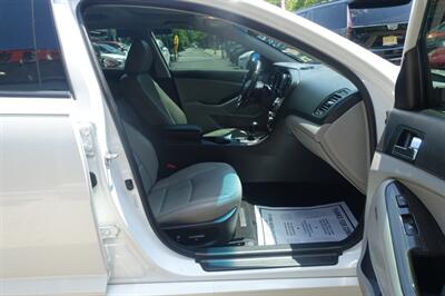 2013 Kia Optima EX   - Photo 14 - Newark, NJ 07104