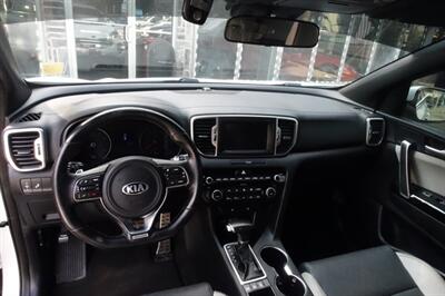 2019 Kia Sportage EX - Photo 13 - Newark, NJ 07104