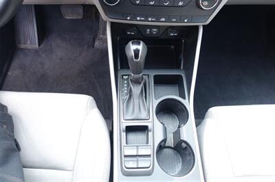 2016 Hyundai TUCSON 1.6T Limited - Photo 20 - Newark, NJ 07104