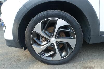 2016 Hyundai TUCSON 1.6T Limited - Photo 21 - Newark, NJ 07104