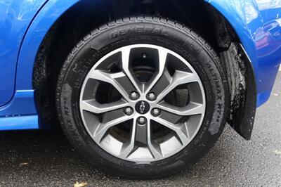 2019 Chevrolet Sonic LT Auto - Photo 23 - Newark, NJ 07104