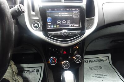 2019 Chevrolet Sonic LT Auto - Photo 18 - Newark, NJ 07104