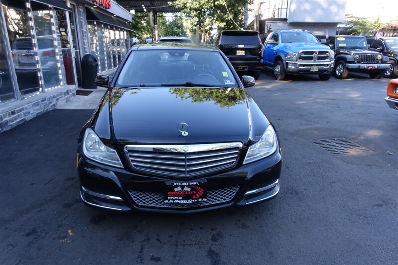 2013 Mercedes Benz C 300 4MATIC photo 2