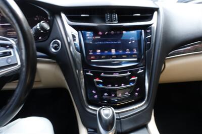 2017 Cadillac CTS 2.0T Luxury   - Photo 18 - Newark, NJ 07104