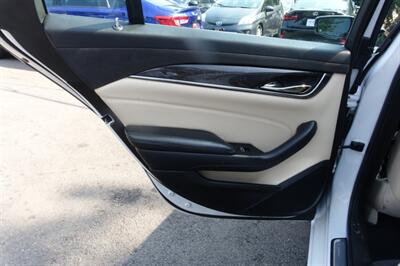 2017 Cadillac CTS 2.0T Luxury   - Photo 12 - Newark, NJ 07104