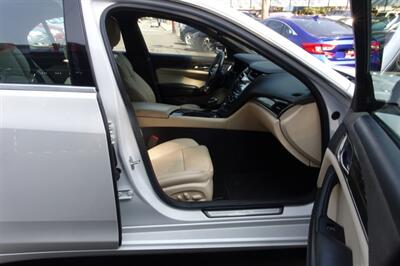 2017 Cadillac CTS 2.0T Luxury   - Photo 14 - Newark, NJ 07104