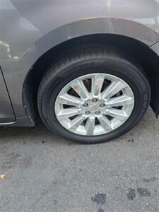2011 Toyota Sienna LE 7-Passenger - Photo 20 - Newark, NJ 07104