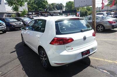 2015 Volkswagen Golf TSI S   - Photo 6 - Newark, NJ 07104