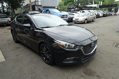 2017 Mazda Mazda3 Touring - Photo 3 - Newark, NJ 07104