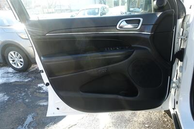 2018 Jeep Grand Cherokee Limited   - Photo 10 - Newark, NJ 07104