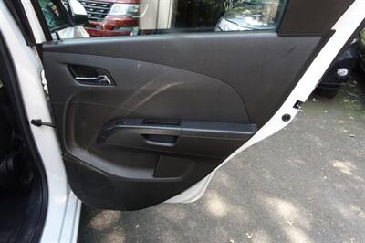 2012 Chevrolet Sonic LT   - Photo 16 - Newark, NJ 07104