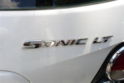 2012 Chevrolet Sonic LT   - Photo 20 - Newark, NJ 07104