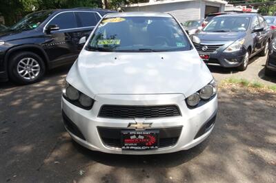 2012 Chevrolet Sonic LT   - Photo 2 - Newark, NJ 07104