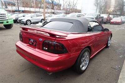 1996 Ford Mustang GT   - Photo 8 - Newark, NJ 07104